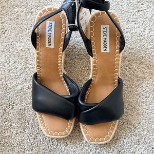 Steve Madden Black and Tan Women's Sandals